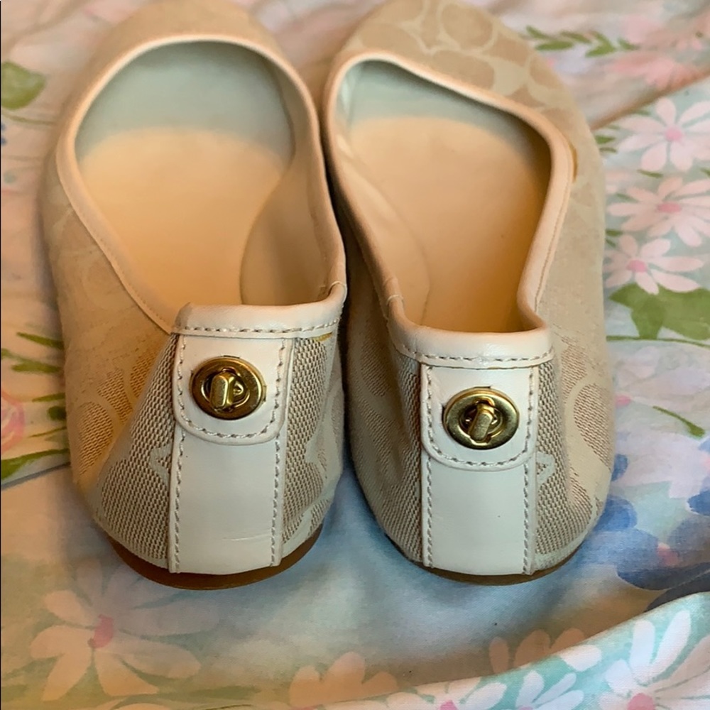 Coach Flats